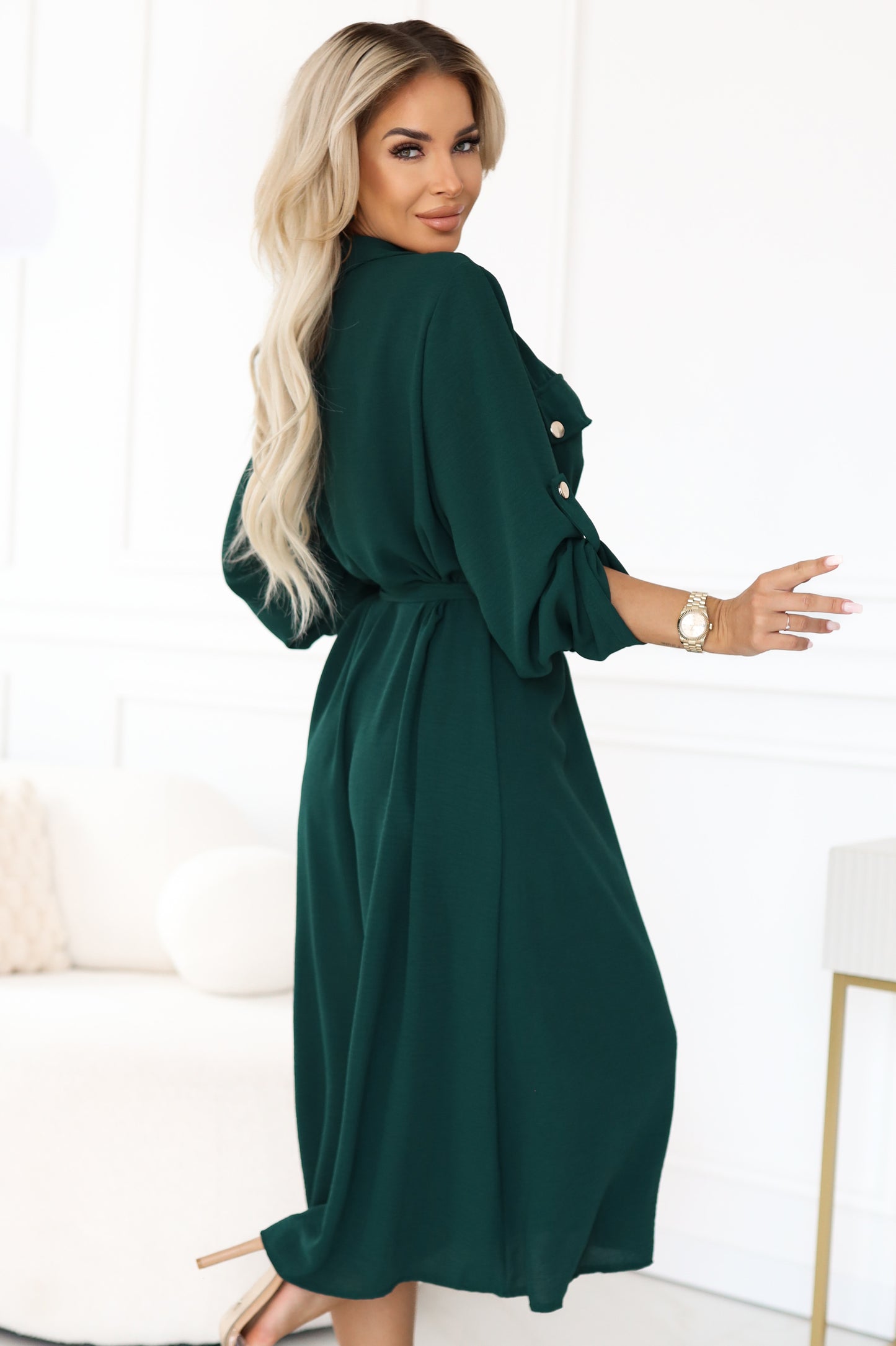 531-7 Midi shirt dress with gold buttons and tie detail - green