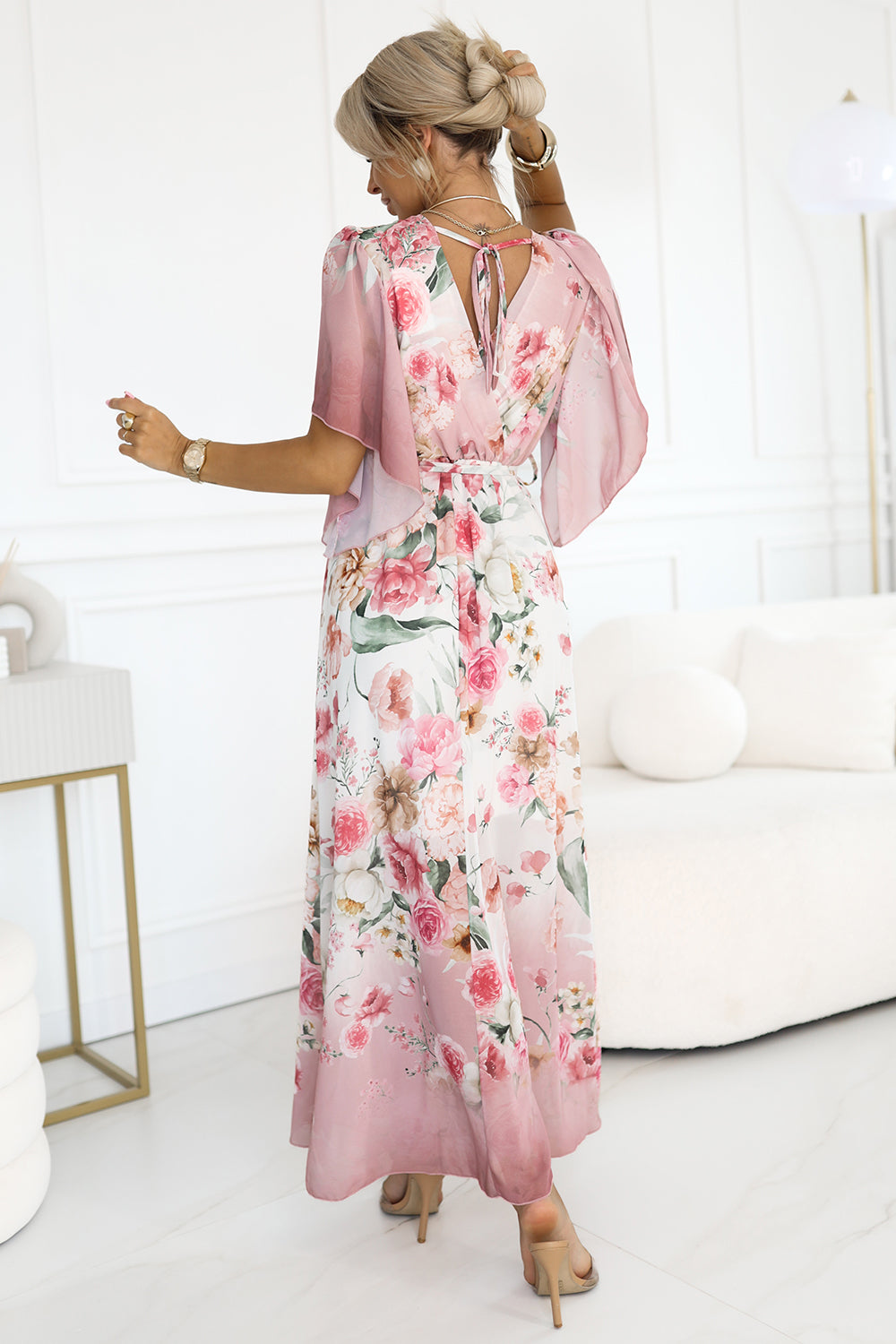 603-4 Airy wrap maxi dress with floral pattern – pink roses