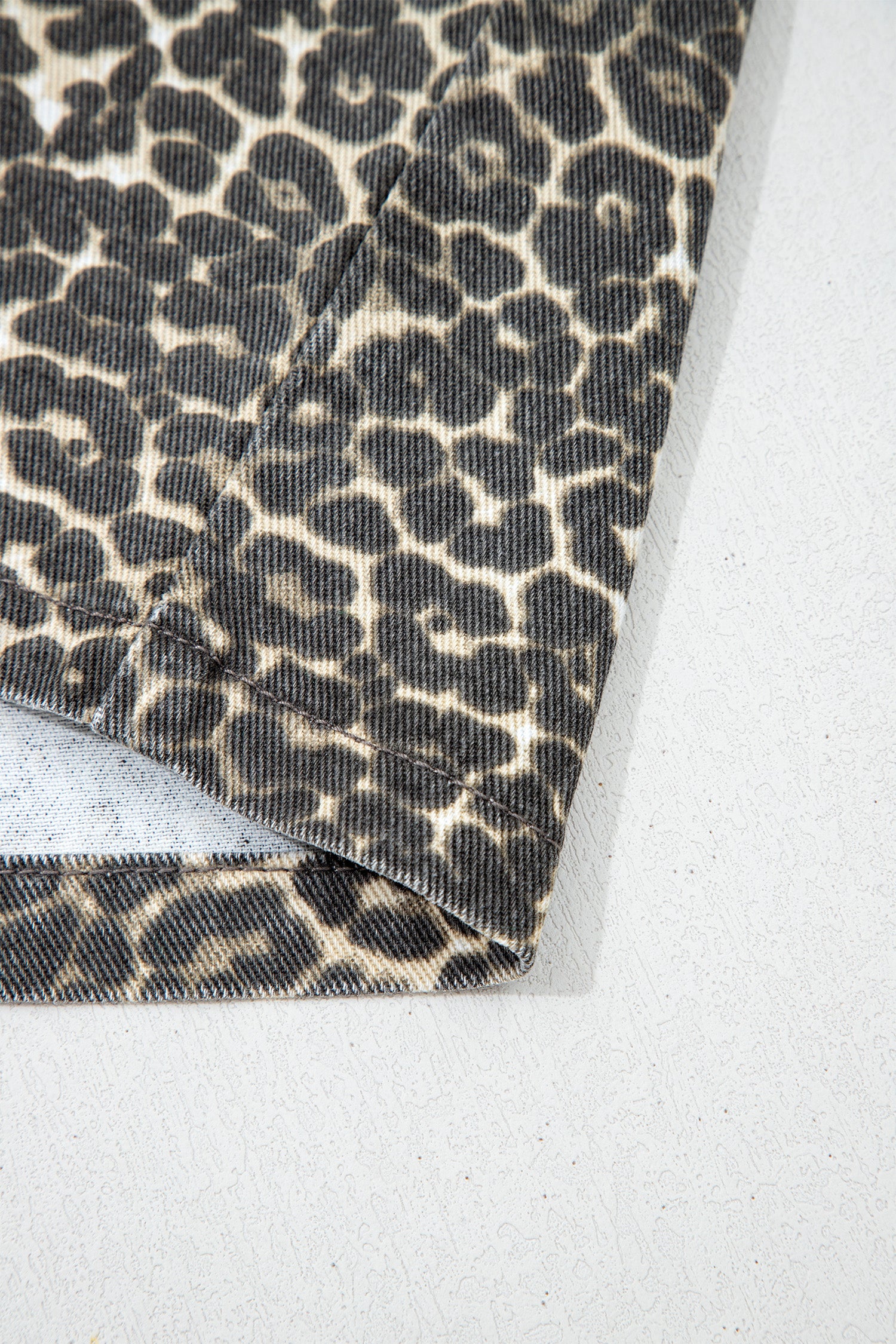 Gray Vintage Leopard Print Short Sleeve Loose Cotton Denim Shirt