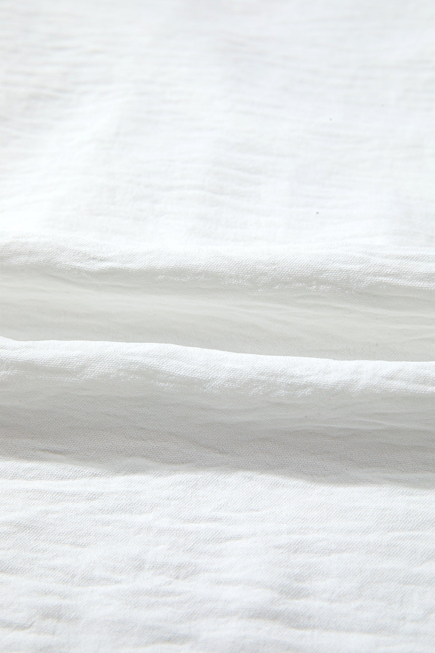 White Solid Color Floral Guipure Patchwork Frilled Long Sleeve Blouse