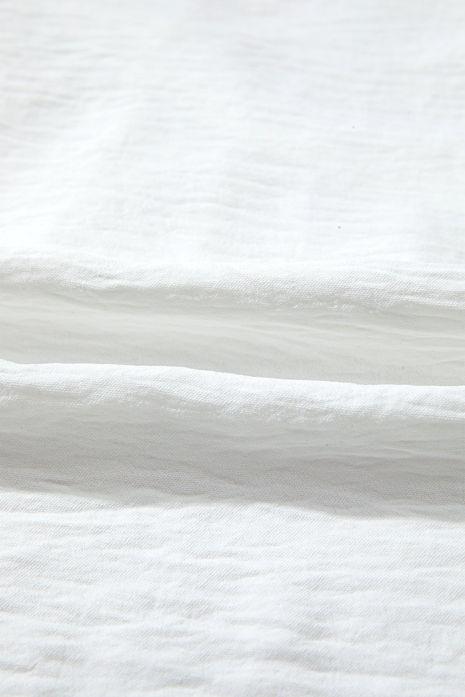 White Solid Color Floral Guipure Patchwork Frilled Long Sleeve Blouse