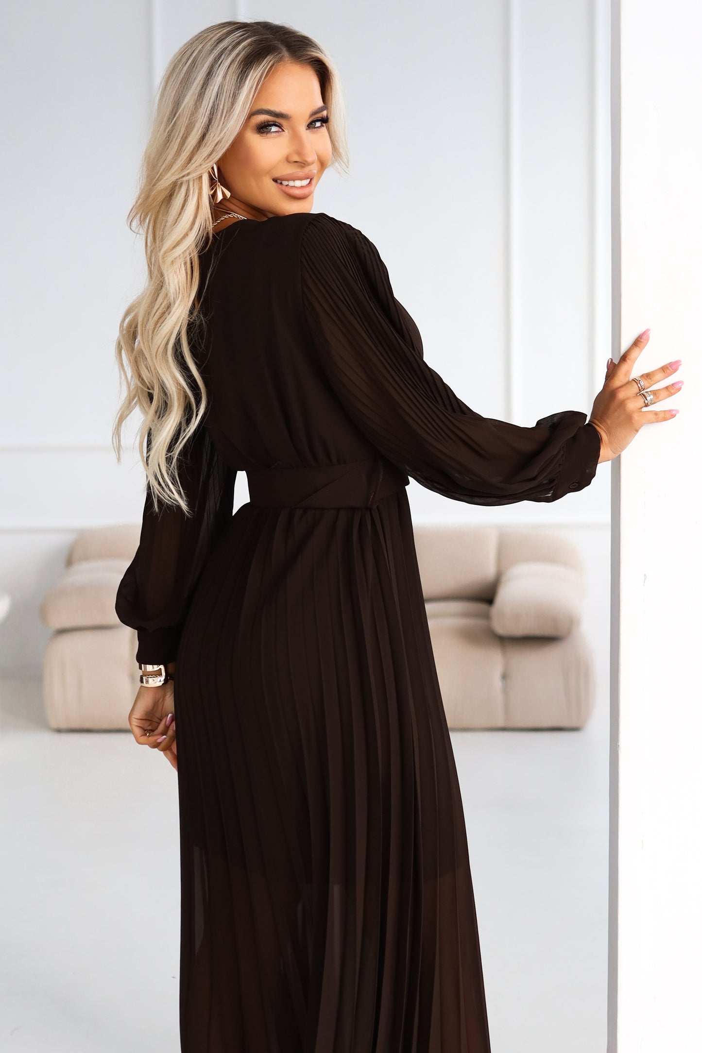 414-11 KLARA elegant pleated midi dress with a belt and neckline - chocolate