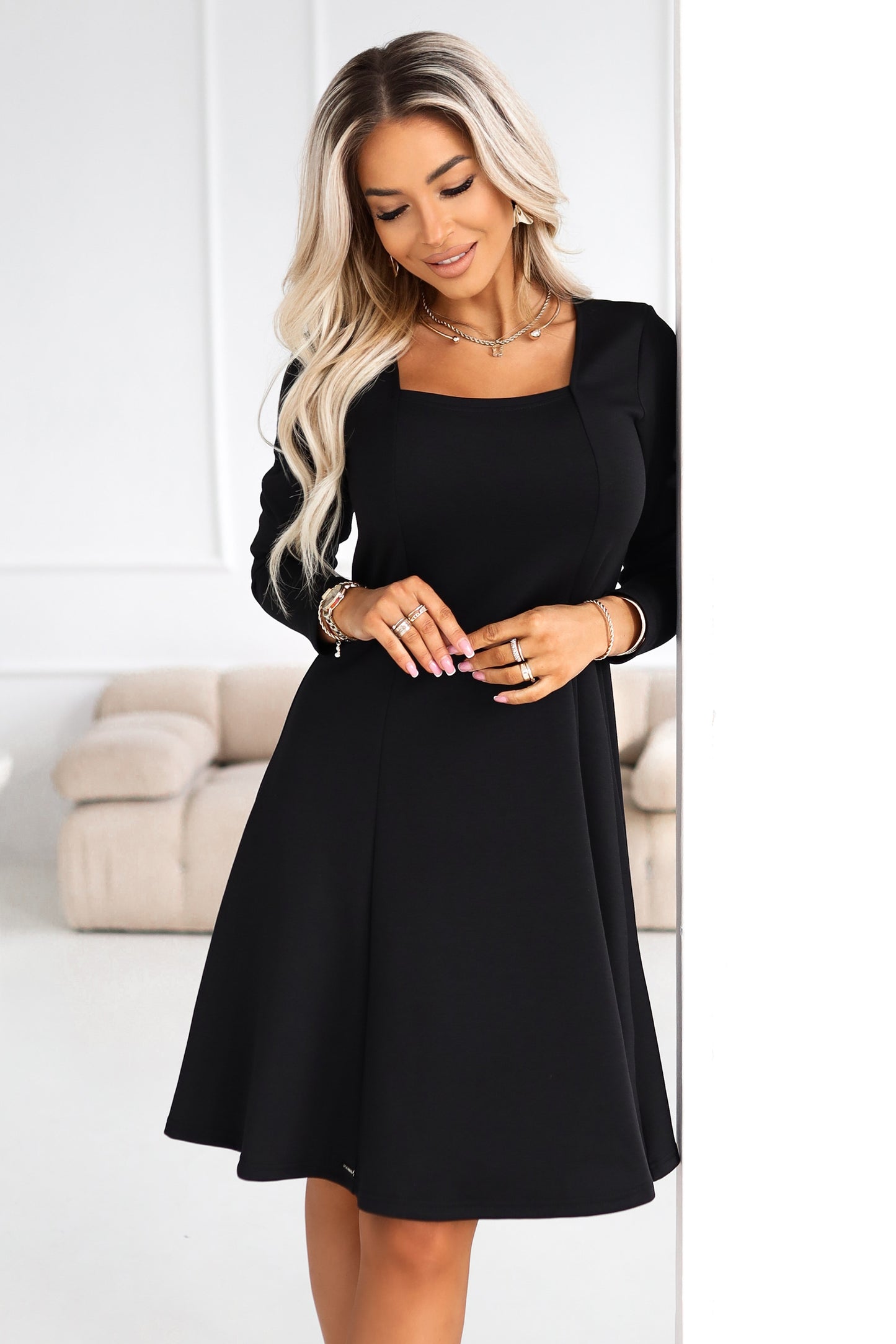 574-3 IVANA comfortable trapeze dress with a neckline and long sleeves - black