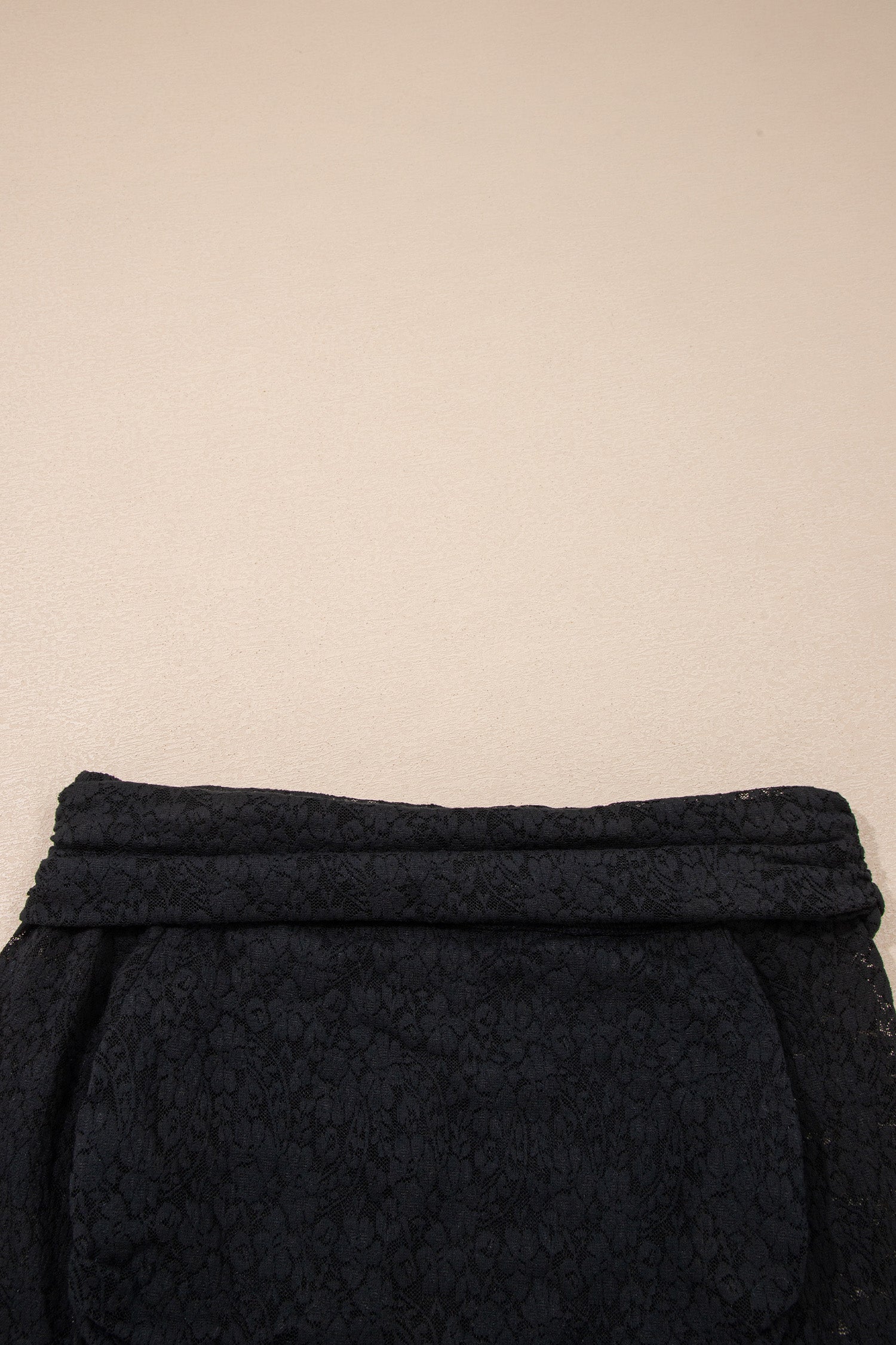 Black Floral Lace Off-shoulder Long Sleeve Slim Top