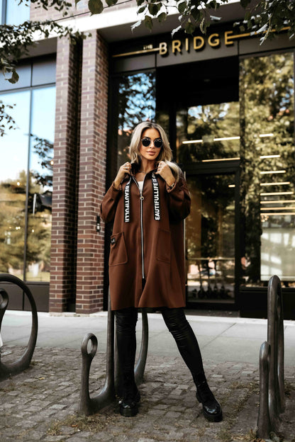 632-2 Casual coat with a zipper and fashionable details - chocolate