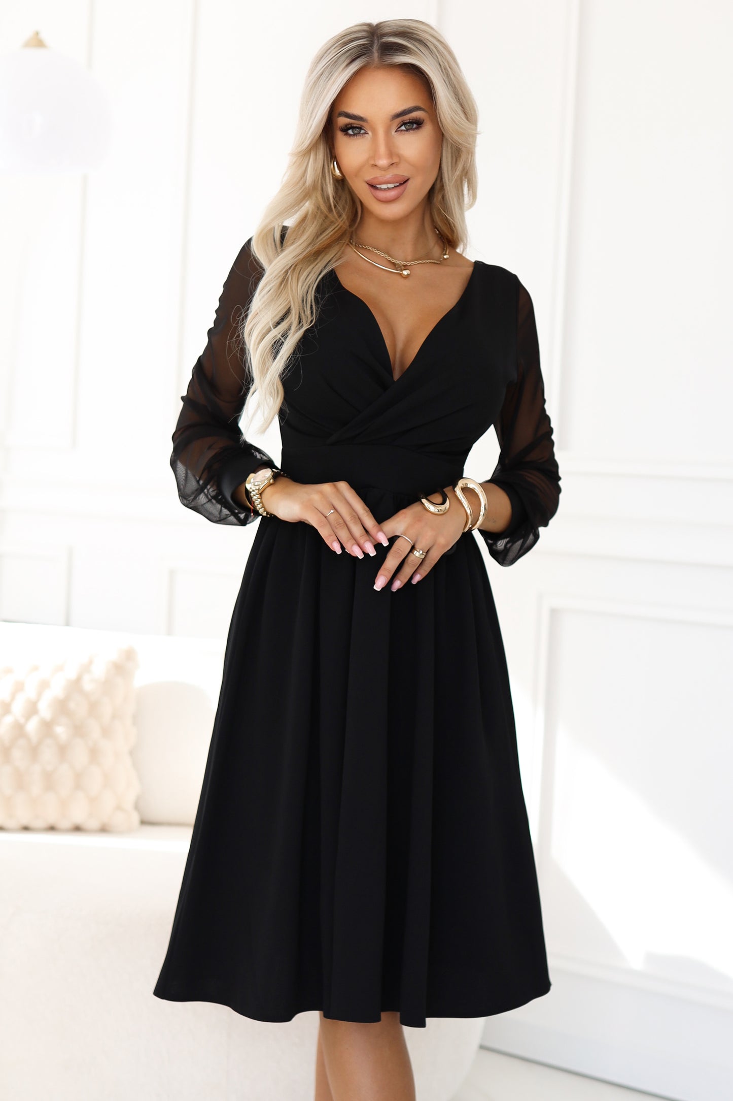 657-1 Elegant midi dress with a wrap neckline and tulle sleeves - black
