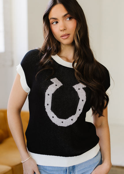 Goat Horse Shoe Pattern Contrast Trim Short Sleeve Sweater