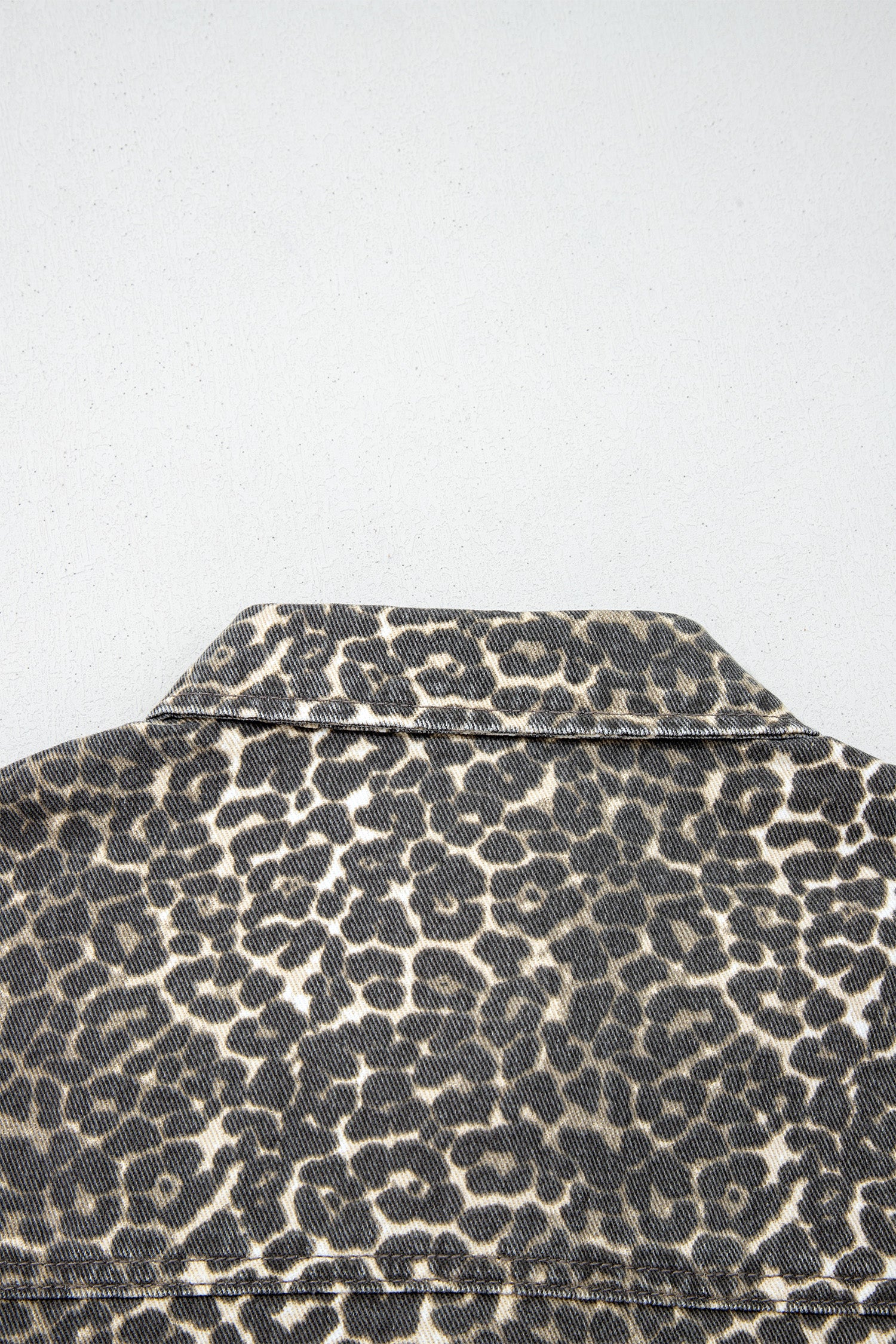 Gray Vintage Leopard Print Short Sleeve Loose Cotton Denim Shirt