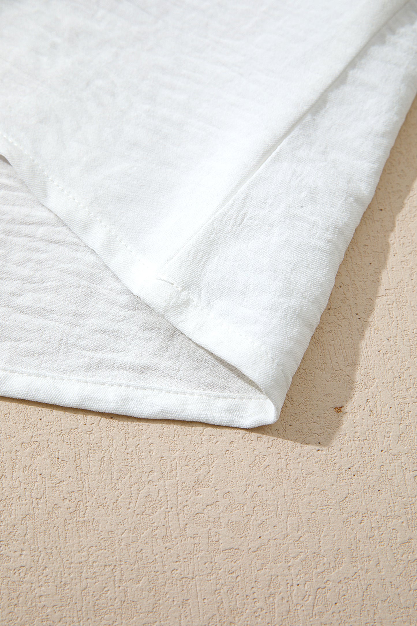 White Solid Color Floral Guipure Patchwork Frilled Long Sleeve Blouse