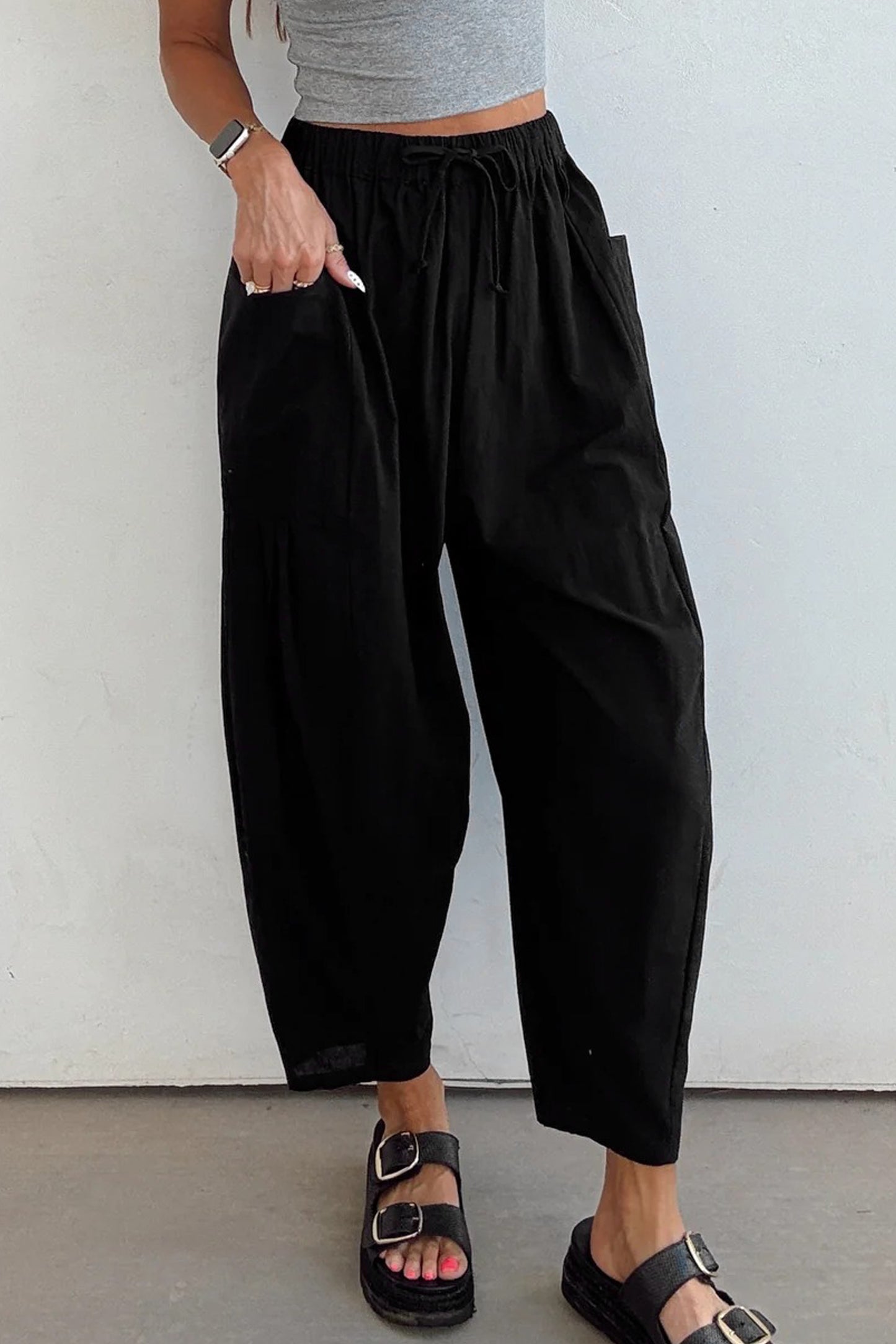 Black Drawstring Elastic Waist Patch Pocket Barrel Leg Casual Pants