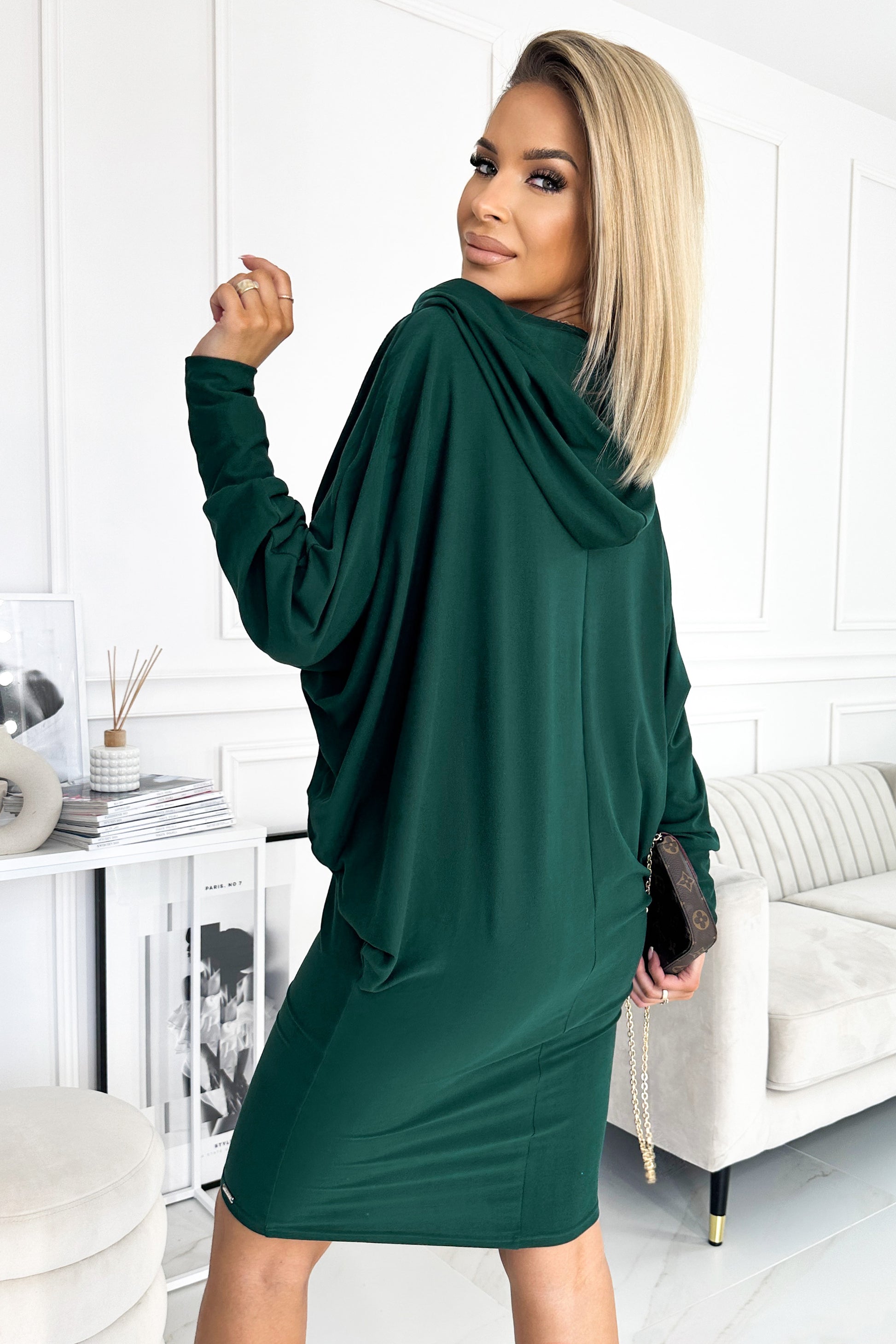 400-1 Bat dress with a hood - green