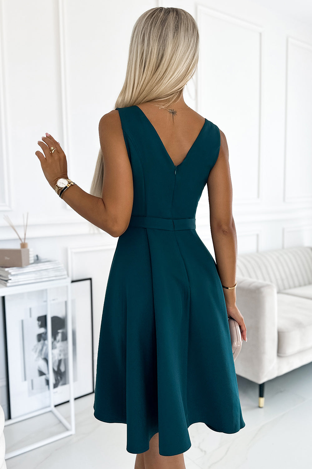 478-3 MAYA Dress with longer back, neckline and belt - green